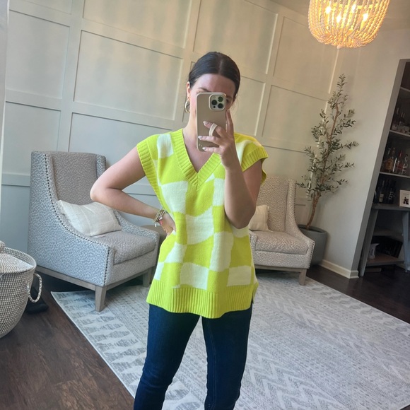 ✨ Boutique | sweater vest - Picture 4 of 4